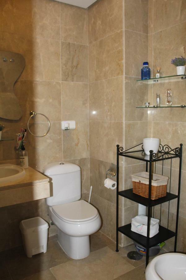 Duquesa Suites. Manilva 산루이스데사비닐라스 외부 사진